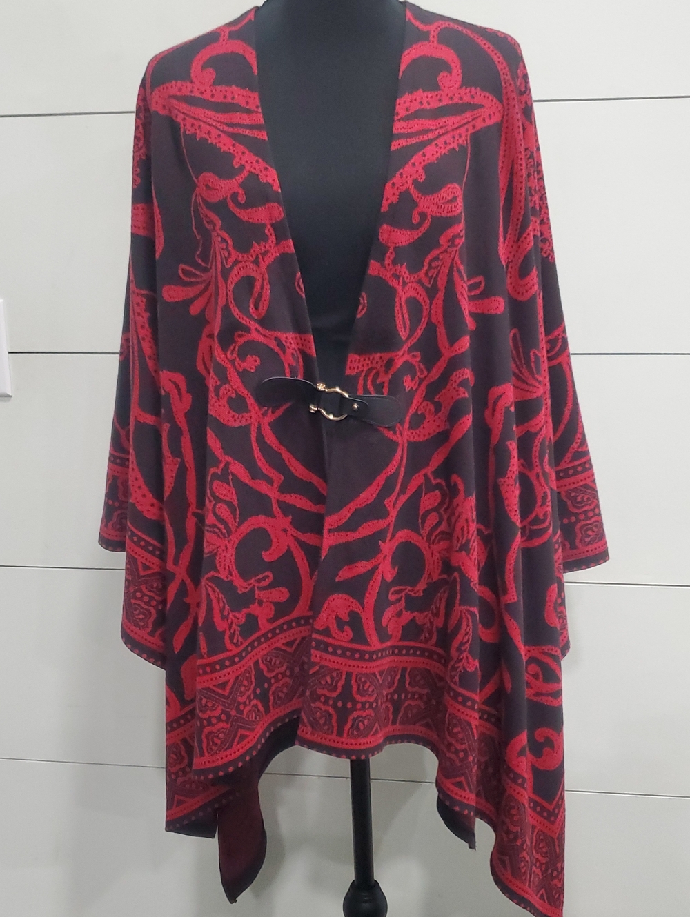 Dana Buchman Red and Black Patterned Knit Wrap with Front Clasp